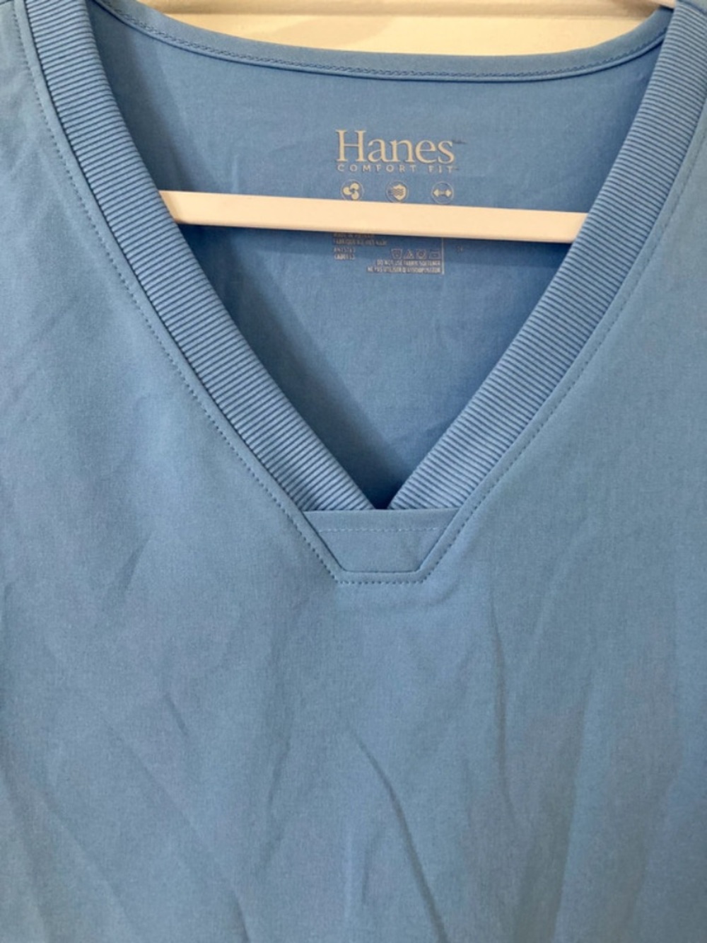 NWTS Scrub Top - Picture 4 of 10